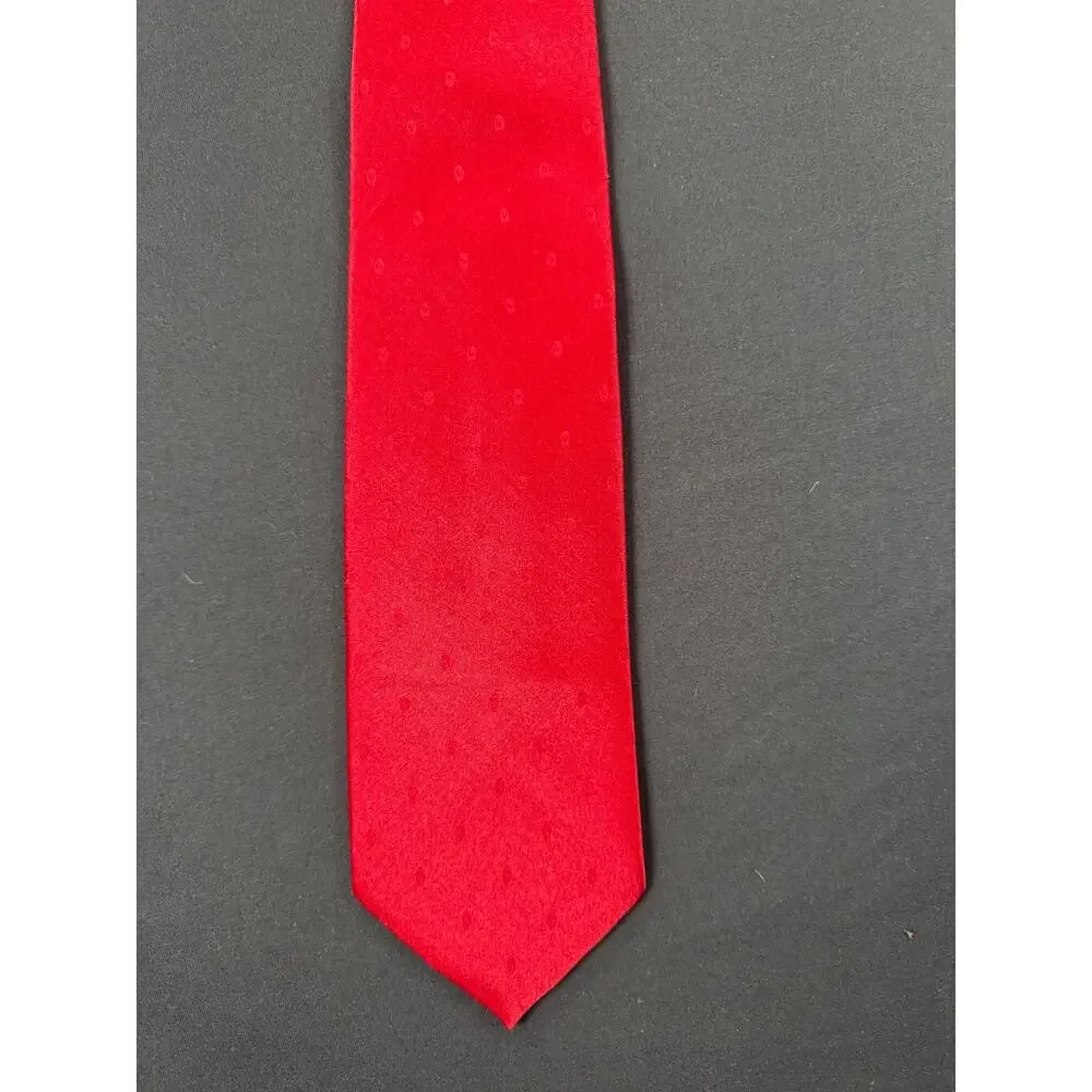 Wembley accessory tie